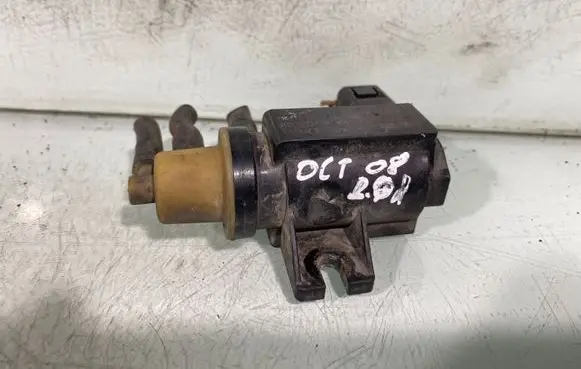 Skoda Octavia Mk2 (1Z) Turbo solenoid valve 1k0906627a