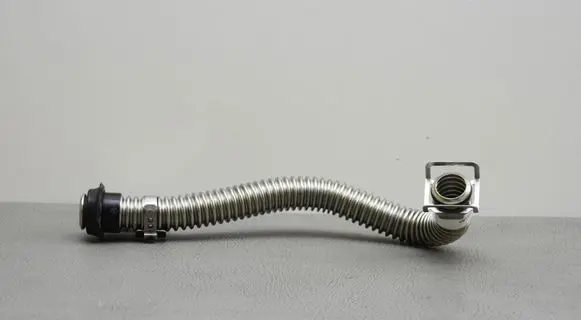 Mercedes-Benz GLC X253 C253 Engine coolant pipe/hose A2533402600