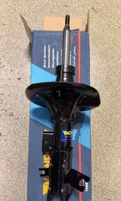 Volvo S40, V40 Front shock absorber/damper MR369008 MR102440 MR102434