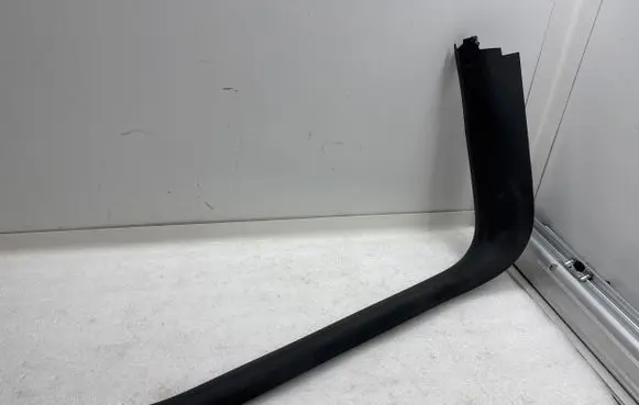 Tesla Model Y (A) pillar trim 149461900D 30008378 20211227