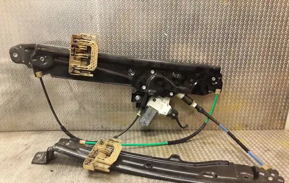 BMW 5 F10 F11 Front door window regulator with motor 7182132