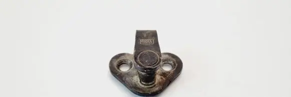 Peugeot 206 Rear door lock loop/hook striker 