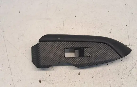 Mazda CX-3 Electric window control switch D10E685L1
