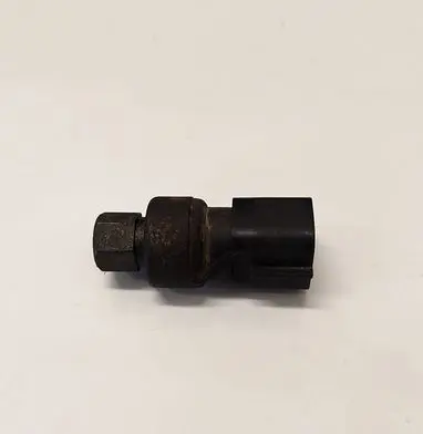 Volvo S40 Air conditioning (A/C) pressure sensor XS4H19D594AA