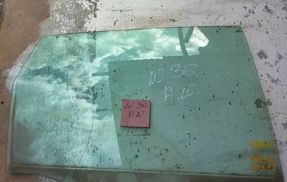 Ford Fiesta Rear door window glass 43R001583