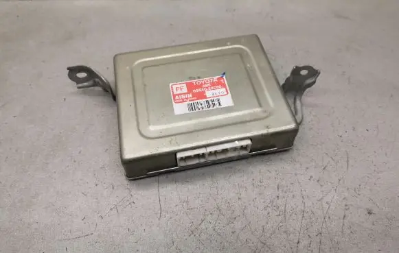 Toyota Carina T190 ABS control unit/module 8954020260