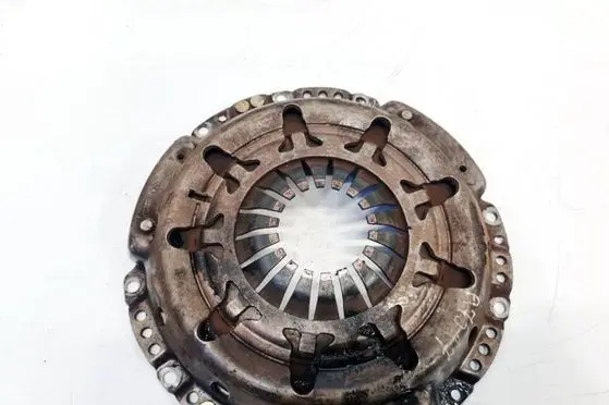 Nissan Almera N16 Pressure plate 