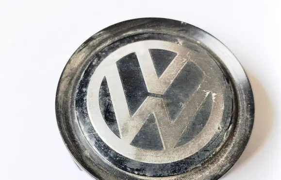 Volkswagen PASSAT B6 Original wheel cap 