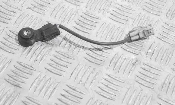 Toyota Avensis T250 Crankshaft position sensor 