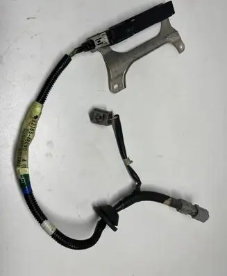 Lexus RX 450H Keyless system antenna 8999748050 8216548090