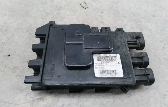 Renault Scenic III - Grand scenic III Battery control module 243800010R