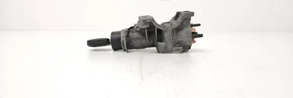 Audi A4 S4 B5 8D Ignition lock 4B0905851C