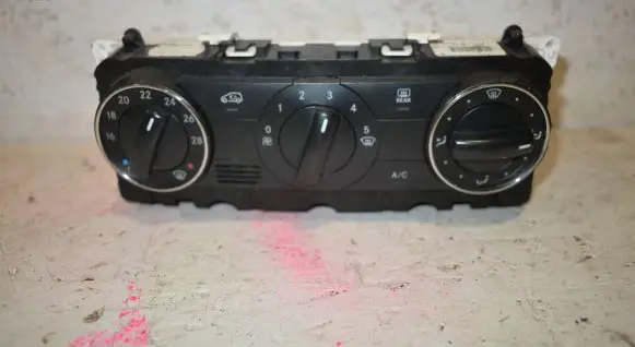 Mercedes-Benz B W245 Climate control unit A1698301585