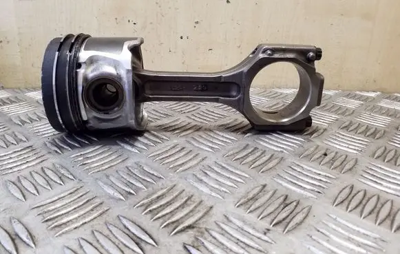 Chevrolet Captiva Piston with connecting rod C20Z20 5520