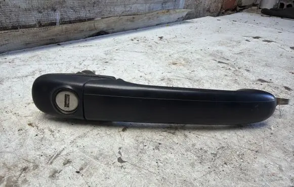 Volkswagen Sharan Front door exterior handle