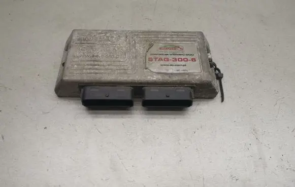 Audi A6 S6 C5 4B LP gas control unit module 67R014289 STAG3006