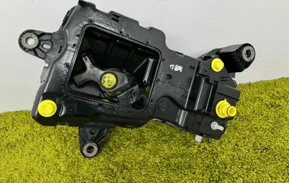 Peugeot Partner III AdBlue liquid reservoir p1001539