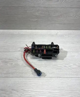 BMW 7 E65 E66 Fuse module 6900583 01488901