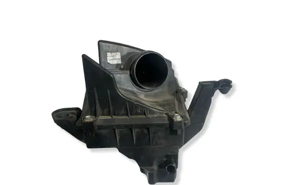 Ford Focus Air filter box 