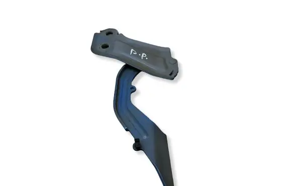 Ford Focus Engine bonnet/hood hinges BM51A16800AD