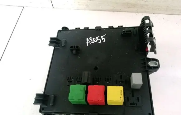 Opel Signum Fuse box set 13170891 04EF22