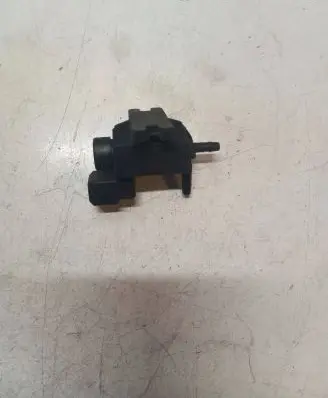 Valve vacuum