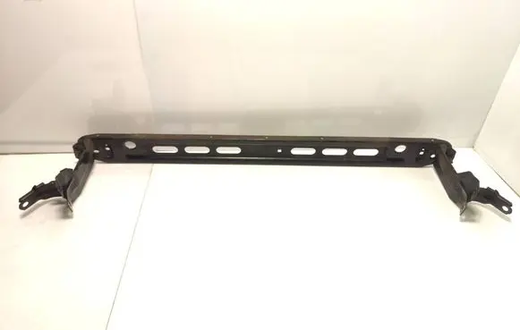 Volvo V60 Radiator mount bracket 31368100