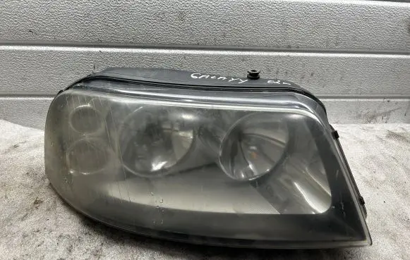 Volkswagen Sharan Headlight/headlamp 97259729