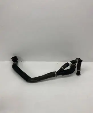 Land Rover Range Rover Evoque L551 Engine coolant pipe/hose K8D28260