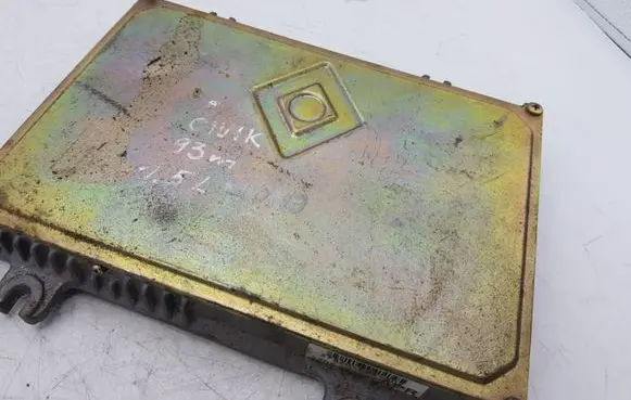 Honda Civic Engine control unit/module 37820P04G02