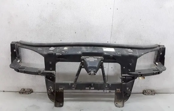 Ford Mondeo Mk III Radiator support slam panel 1S7X8242A
