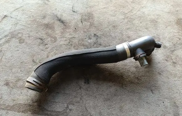 Audi Q5 SQ5 Engine coolant pipe/hose 4G0122293K