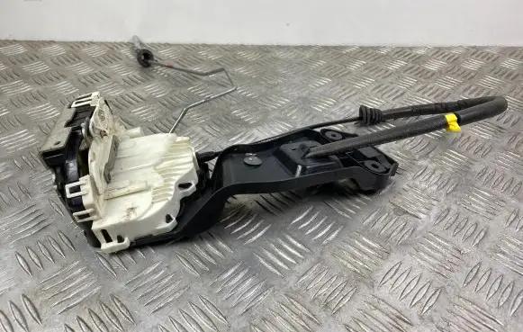 Jeep Grand Cherokee Front door lock P04589924AH