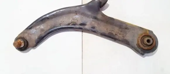 Renault Modus Front lower control arm/wishbone 26416