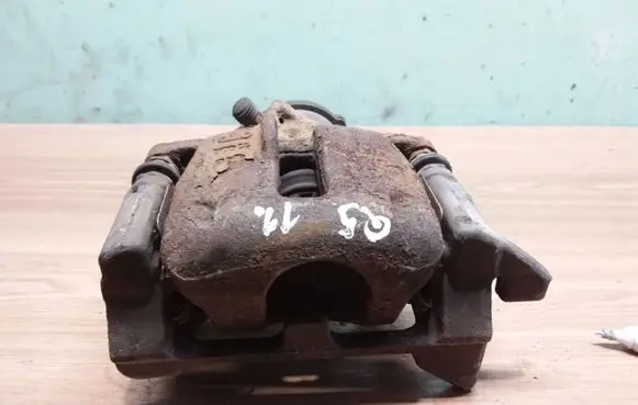 Audi Q5 SQ5 Rear brake caliper 32335478