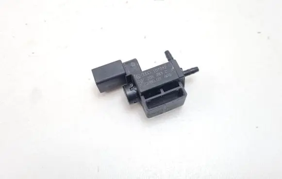 Audi R8 42 Vacuum valve 037906283C 72288000