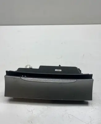 Volkswagen PASSAT B6 Car ashtray 3C0863284A 3C0857961