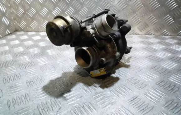 Volkswagen Golf IV Supercharger 038145701AX EG20669W 4541599002