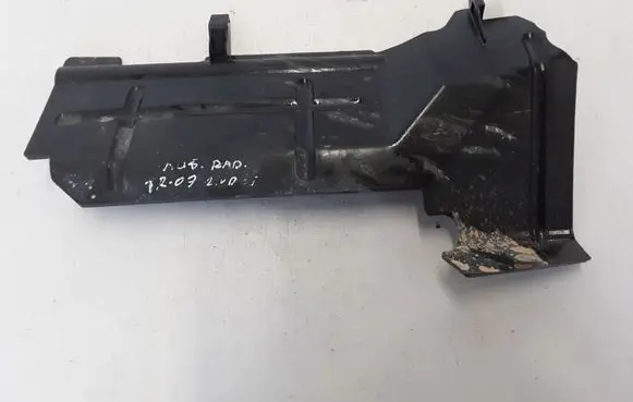 Renault Trafic II (X83) Intercooler air guide/duct channel 8200422831