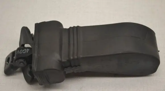 Audi A6 S6 C7 4G Front door check strap stopper 4G0837267