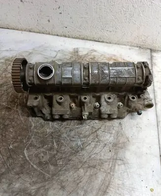 Renault 19 Engine head FDP