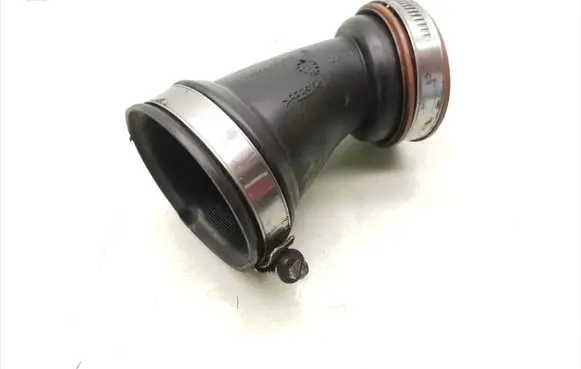 Ford Galaxy Intercooler hose/pipe N07011C170