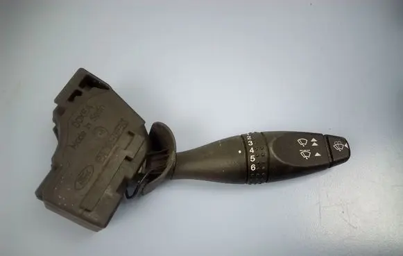 Ford Focus Wiper control stalk 17A553DC