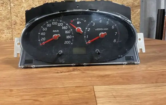 Nissan Micra Speedometer (instrument cluster) AX760 3829118
