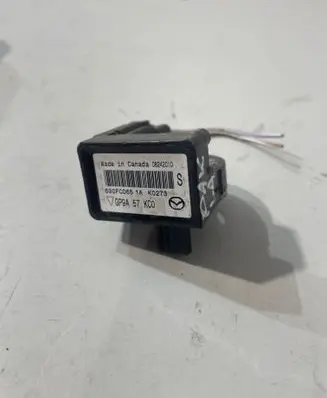 Mazda CX-7 Airbag deployment crash/impact sensor GP9A57KC0 08242010 690FC0651A