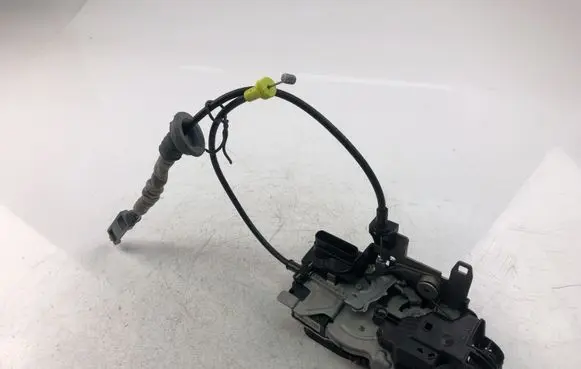Volvo S90, V90 Rear door lock 31462456