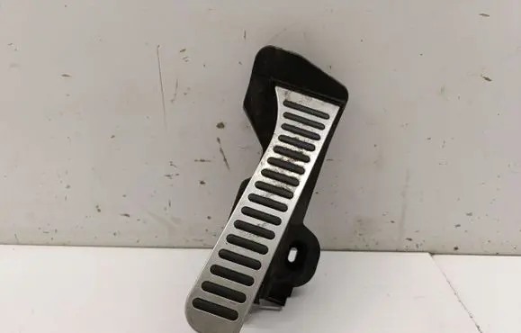 Audi A3 S3 8P Accelerator throttle pedal 6PV011040 1K2723503AF