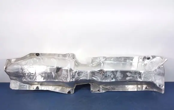 Volkswagen Cross Polo Exhaust heat shield 6RU825671A