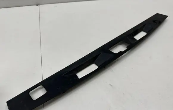 Toyota Camry VIII XV70 Tailgate trim 7681333010