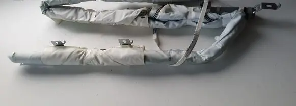 Nissan Pulsar Roof airbag